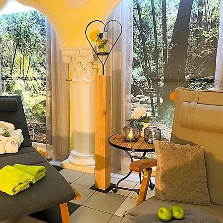 Burgwirt Otel 3*