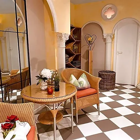 Otel Burgwirt 3*