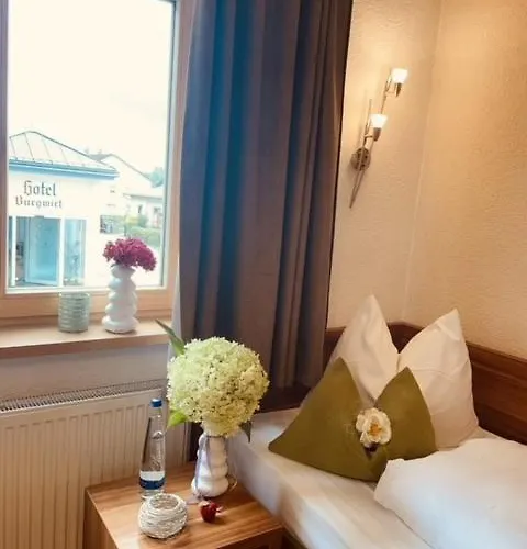 Hotel Burgwirt 3*